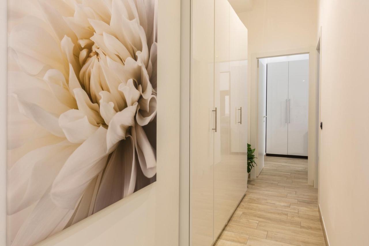 Yellow Line Apartment มิลาน ภายนอก รูปภาพ